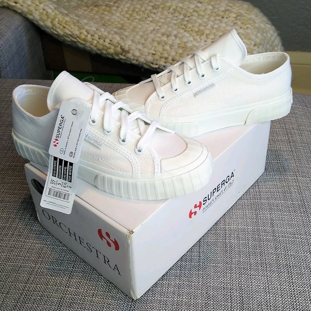 Superga 2630 Total White Size 6.5 NEW!
